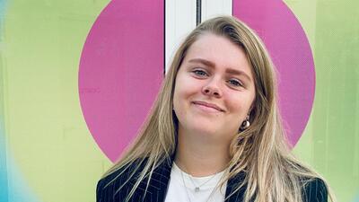 Met een glimlach naar stage - Saar Berg - KRO-NCRV