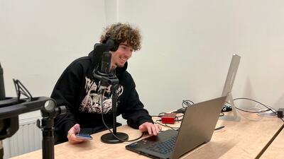 Tibo Choquet, Stagiair Audiovormgever bij NPO 3FM