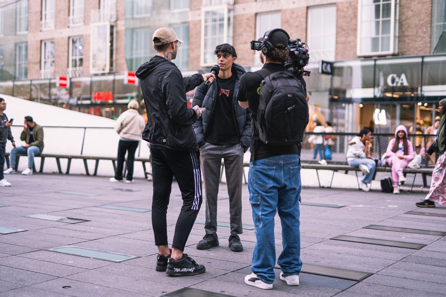 Camjo en Regisseur stagiair bij 101Barz